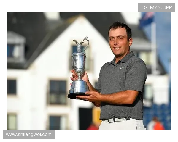 全球足球巨星盛典颁奖典礼荣耀时刻聚焦足坛传奇与新星的辉煌成就