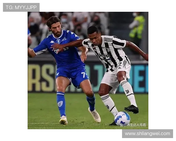 足球明星们的华丽舞步展现名牌魅力与激情碰撞的精彩瞬间